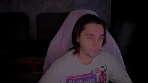 pohyi_ online show from March 3, 2026, 3:34 am