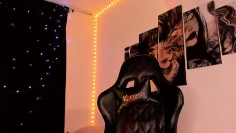 Willow                      Hours 12pm to 630pm Colombian time FRIDAY AND SUNDAY FREE DAYS online show from December 15, 2024, 10:26 pm