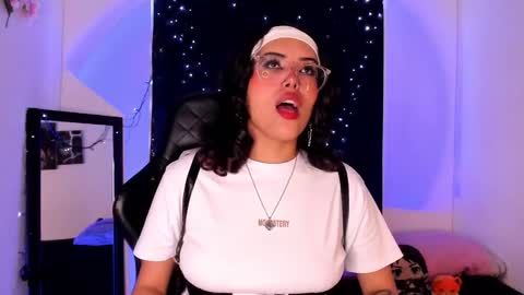 Willow                      Hours 12pm to 630pm Colombian time FRIDAY AND SUNDAY FREE DAYS online show from March 4, 2025, 6:29 pm