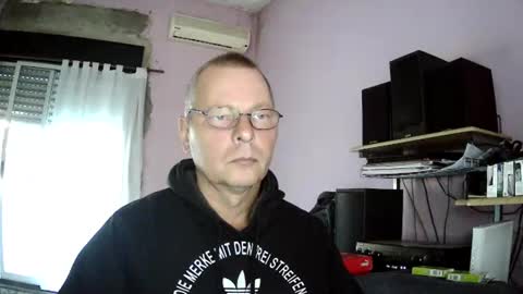 Polako online show from April 10, 2026, 8:46 pm