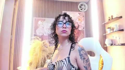 PAOLA or pola online show from September 22, 2025, 10:17 am