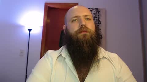 Snapshot of polar_bear91 chatting on February 23, 2025, 5:12 am Bear online show from February 23, 2025, 5:12 am