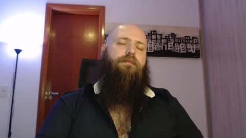 Snapshot of polar_bear91 chatting on March 1, 2025, 1:11 am Bear online show from March 1, 2025, 1:11 am