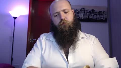 Snapshot of polar_bear91 chatting on March 9, 2025, 1:46 am Bear online show from March 9, 2025, 1:46 am