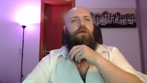 Snapshot of polar_bear91 chatting on March 11, 2025, 5:38 am Bear online show from March 11, 2025, 5:38 am