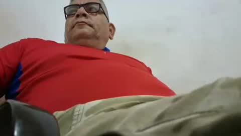 poli online show from March 11, 2025, 9:48 pm