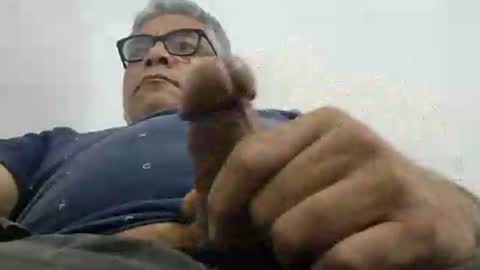 poli online show from September 13, 2025, 12:49 pm