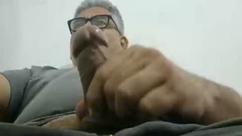 poli online show from September 14, 2025, 12:37 pm