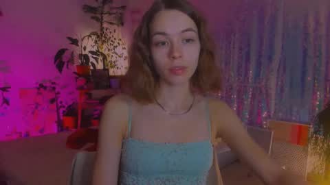 Snapshot of poli__ chatting on December 5, 2024, 8:44 pm Martha online show from December 5, 2024, 8:44 pm