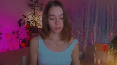 Snapshot of poli__ chatting on December 6, 2024, 10:41 pm Martha online show from December 6, 2024, 10:41 pm