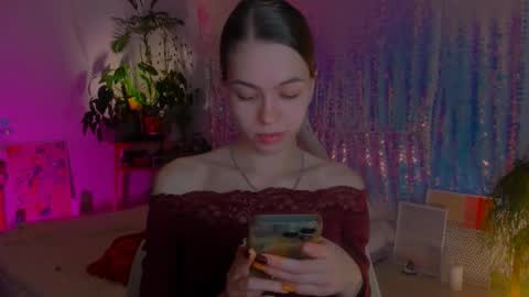 Snapshot of poli__ chatting on December 21, 2024, 10:19 pm Martha online show from December 21, 2024, 10:19 pm