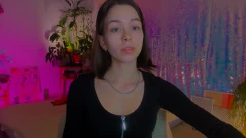 Snapshot of poli__ chatting on December 22, 2024, 9:20 pm Martha online show from December 22, 2024, 9:20 pm