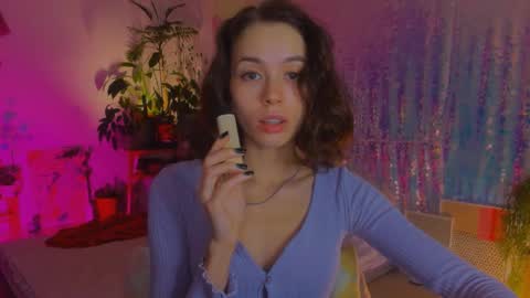 Snapshot of poli__ chatting on December 27, 2024, 9:22 pm Martha online show from December 27, 2024, 9:22 pm