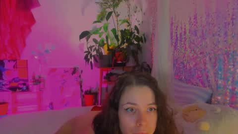 Snapshot of poli__ chatting on January 4, 2025, 3:07 am Martha online show from January 4, 2025, 3:07 am