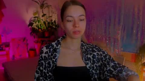 Snapshot of poli__ chatting on January 19, 2025, 9:02 pm Martha online show from January 19, 2025, 9:02 pm