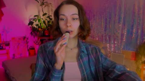 Snapshot of poli__ chatting on January 27, 2025, 9:11 pm Martha online show from January 27, 2025, 9:11 pm