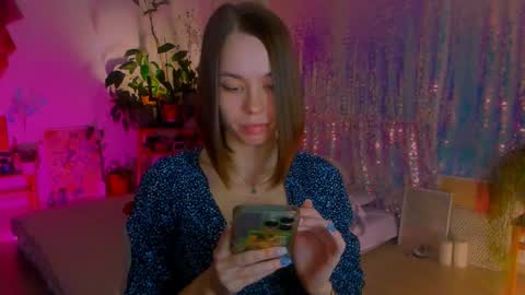 Snapshot of poli__ chatting on February 7, 2025, 3:08 pm Martha online show from February 7, 2025, 3:08 pm
