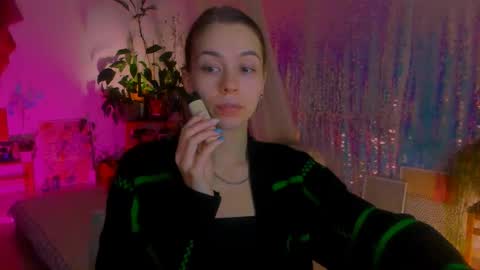 Snapshot of poli__ chatting on February 9, 2025, 9:28 pm Martha online show from February 9, 2025, 9:28 pm