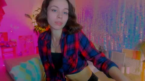 Snapshot of poli__ chatting on February 26, 2025, 12:49 am Martha online show from February 26, 2025, 12:49 am