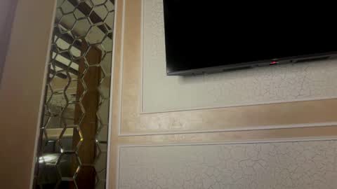 Angelic online show from April 23, 2026, 8:55 pm