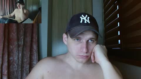 Poliglotjoe2 online show from March 30, 2026, 4:13 am