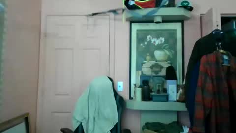 Snapshot of polishrifle3 chatting on May 28, 2026, 8:22 am jaws online show from May 28, 2026, 8:22 am