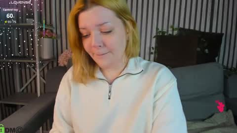 Polly online show from March 30, 2026, 1:06 am