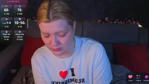 Polly online show from May 19, 2026, 1:56 am