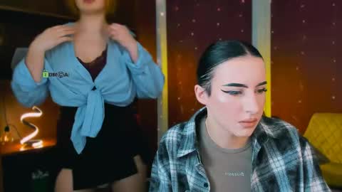 polly_cute1 online show from April 17, 2026, 7:17 pm