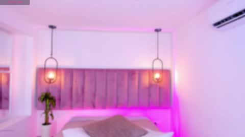 POLLY online show from April 17, 2026, 10:18 am