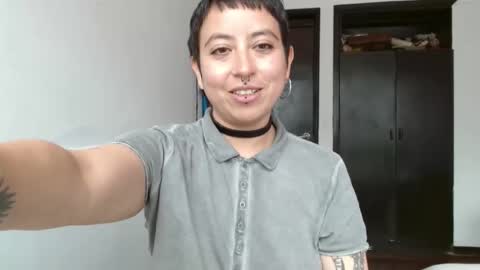 Snapshot of poly_mer chatting on February 4, 2025, 5:34 pm Poly online show from February 4, 2025, 5:34 pm