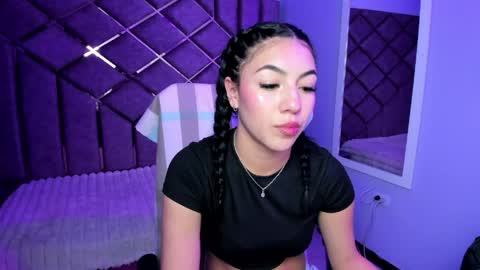 Snapshot of poly_sasha_ chatting on May 15, 2026, 3:24 am poly sasha online show from May 15, 2026, 3:24 am