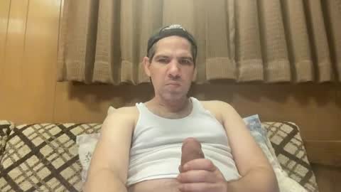 Snapshot of ponchynyc chatting on December 20, 2024, 7:12 am PONCH online show from December 20, 2024, 7:12 am