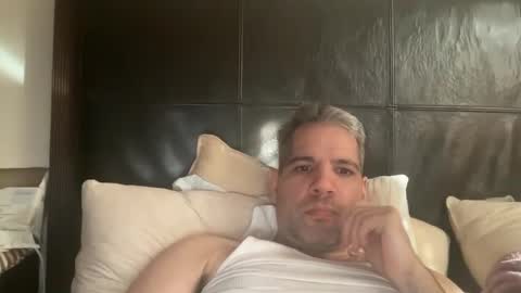 Snapshot of ponchynyc chatting on December 27, 2024, 6:20 pm PONCH online show from December 27, 2024, 6:20 pm