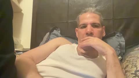 Snapshot of ponchynyc chatting on September 27, 2025, 10:59 pm PONCH online show from September 27, 2025, 10:59 pm