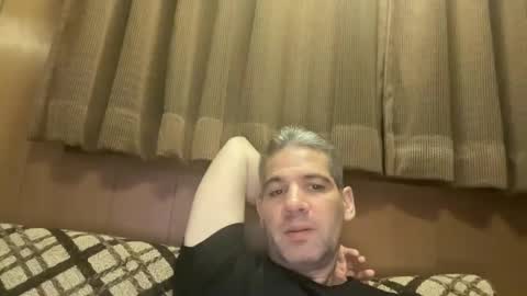 Snapshot of ponchynyc chatting on October 7, 2025, 5:04 am PONCH online show from October 7, 2025, 5:04 am