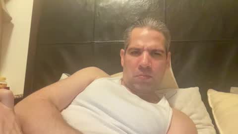 Snapshot of ponchynyc chatting on November 1, 2025, 12:34 am PONCH online show from November 1, 2025, 12:34 am