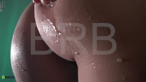 Snapshot of poni_dii chatting on February 5, 2025, 9:07 pm online show from February 5, 2025, 9:07 pm