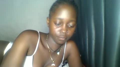 Snapshot of ponybear81 chatting on June 2, 2026, 5:42 am bear online show from June 2, 2026, 5:42 am