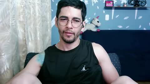 Snapshot of ponzothc chatting on October 3, 2025, 10:29 pm ponzothc online show from October 3, 2025, 10:29 pm