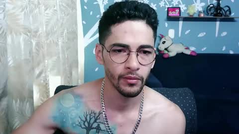 Snapshot of ponzothc chatting on November 17, 2025, 9:31 pm ponzothc online show from November 17, 2025, 9:31 pm