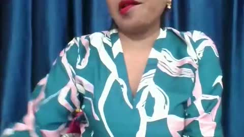 Snapshot of poojalady chatting on May 31, 2026, 11:17 am poojalady online show from May 31, 2026, 11:17 am