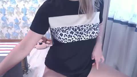 Snapshot of popkornmolli chatting on January 23, 2025, 9:50 am popkornmolli online show from January 23, 2025, 9:50 am