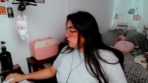 Snapshot of poppykens chatting on June 30, 2026, 10:11 pm Poppy Kensington online show from June 30, 2026, 10:11 pm