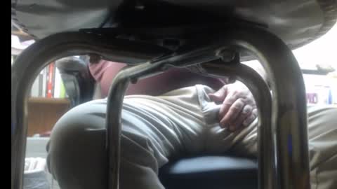 Pop online show from January 3, 2025, 7:29 pm