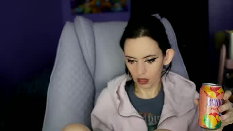 Snapshot of popstarsextape chatting on March 9, 2026, 4:00 pm A cadia online show from March 9, 2026, 4:00 pm