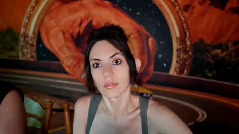 Snapshot of popstarsextape chatting on May 18, 2026, 5:41 pm A cadia online show from May 18, 2026, 5:41 pm