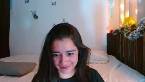 porcelainlux online show from January 4, 2025, 6:30 am