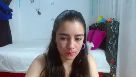 porcelainlux online show from January 5, 2025, 7:07 pm