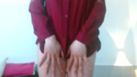 porcelainlux online show from November 8, 2025, 9:35 pm